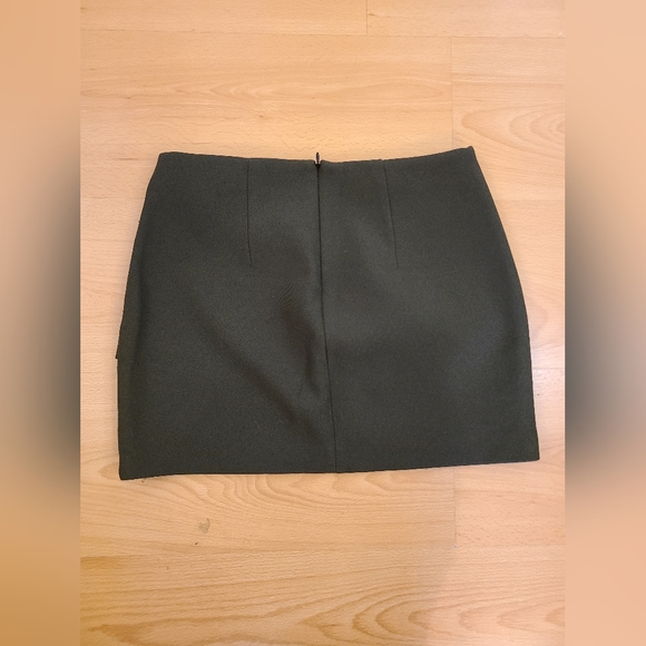 Beautiful classy Zara skirt - Picture 11 of 14